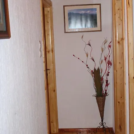 Guest house Tihiat Kut Ananievi Gorna Arda